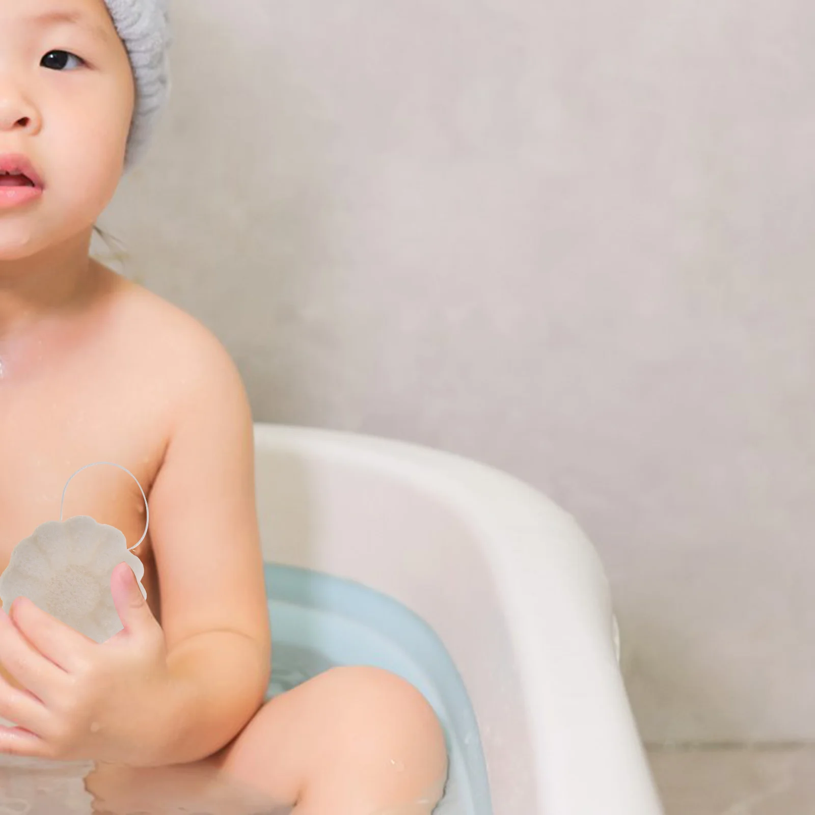 

Baby Bath Sponge Pumpkin Shaped Lightweight Compact Creative Soft Texture Shower Newborn Toddler Wear-resistant Portable