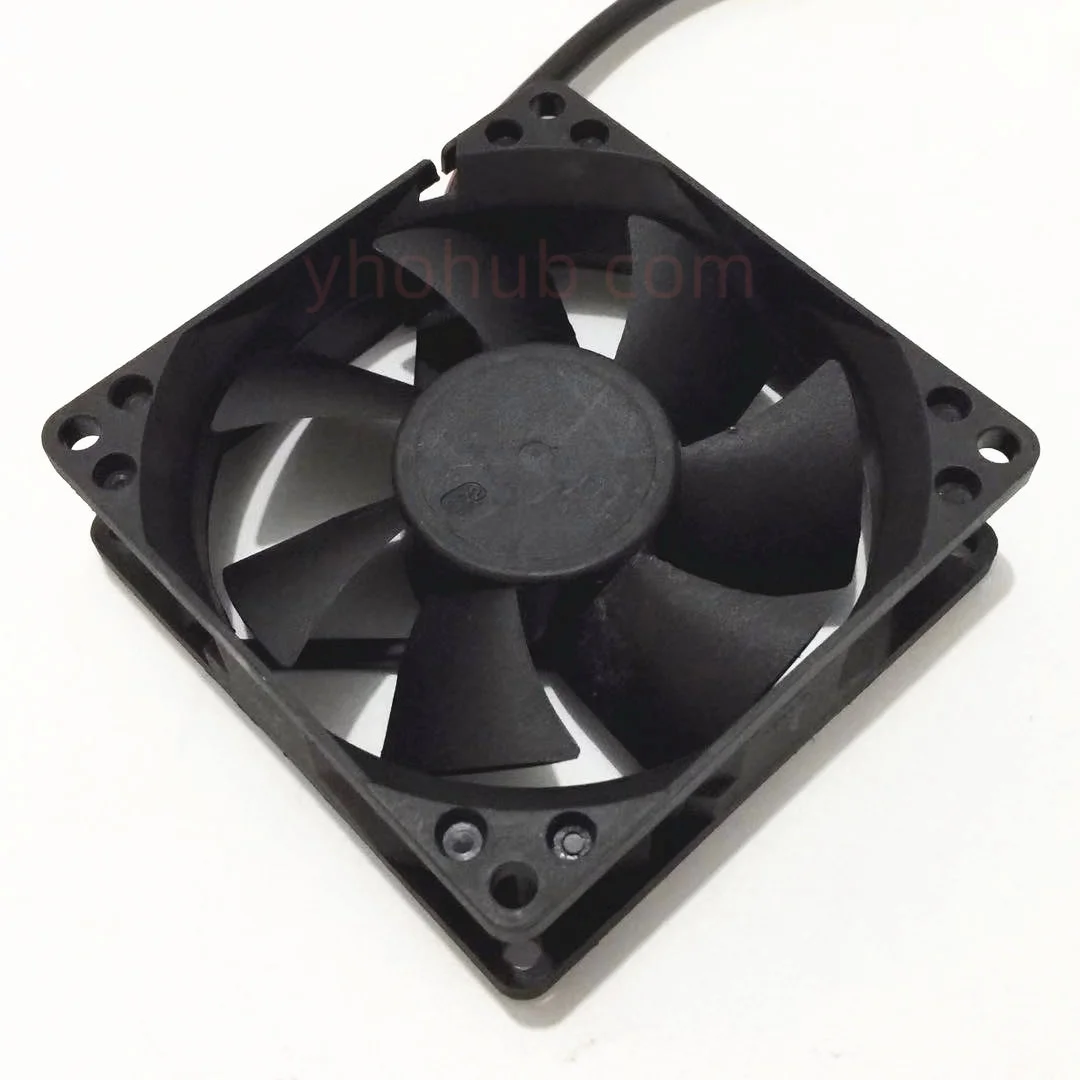 RUNDA RD8025B24H DC 24V 0.18A 80x80x25mm 2-Wire Server Square Fan