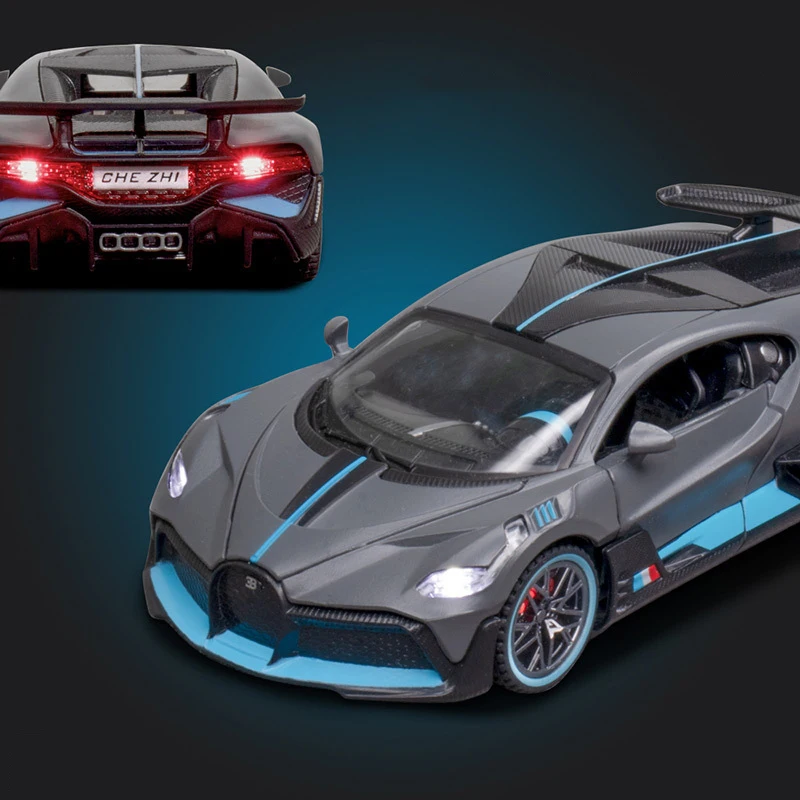 1:32 BGT Divo Simulazione Giocattolo in metallo Auto in lega Fonde sotto pressione e veicoli giocattolo Decorazione modello Giocattoli in miniatura per ragazzi Regalo di Natale