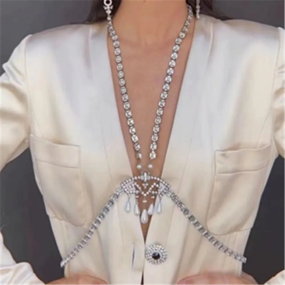 2022 INS Rhinestone Pearls Sexy Body Chain Bra Harness Necklace for women Clear Crystal Square Bralette Chest Chain Body Jewelry