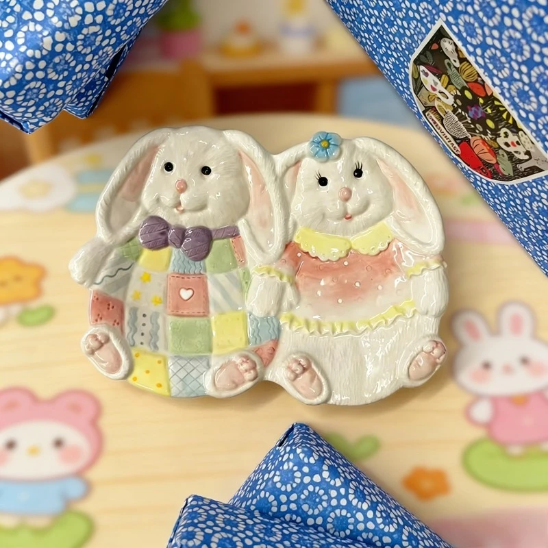 Dinner Plate Hand-painted Cute Couple Rabbit Plate Easter Ceramic Desktop Decoration Gift Household Goods
