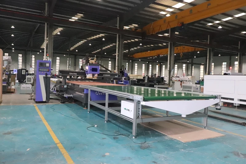 AccTek ATC CNC Router Machine with Automatic Loading and Unloading System, Wood Engraving Nesting Cutting Machine for Cabinet