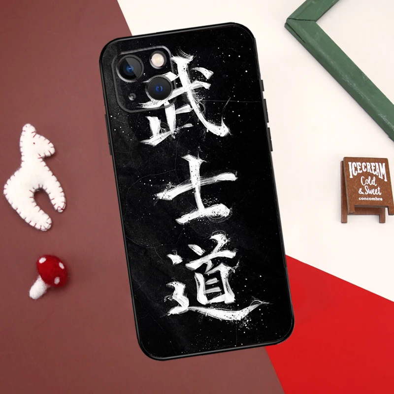 Japanese Bushido Samurai Cover For iPhone 16 12 11 13 14 15 Pro Max 12 Mini Plus X XR XS Max Phone Case