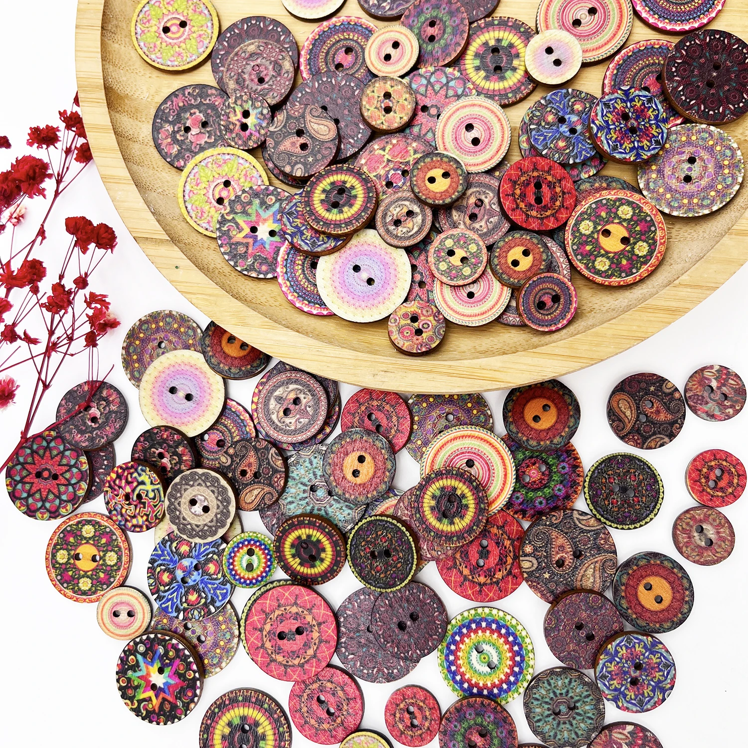 Boutons en bois Vintage à motifs mixtes, 3 tailles, 2 trous, peinture florale aléatoire, couture artisanale, projet décoratif fait à la main, 50 pièces