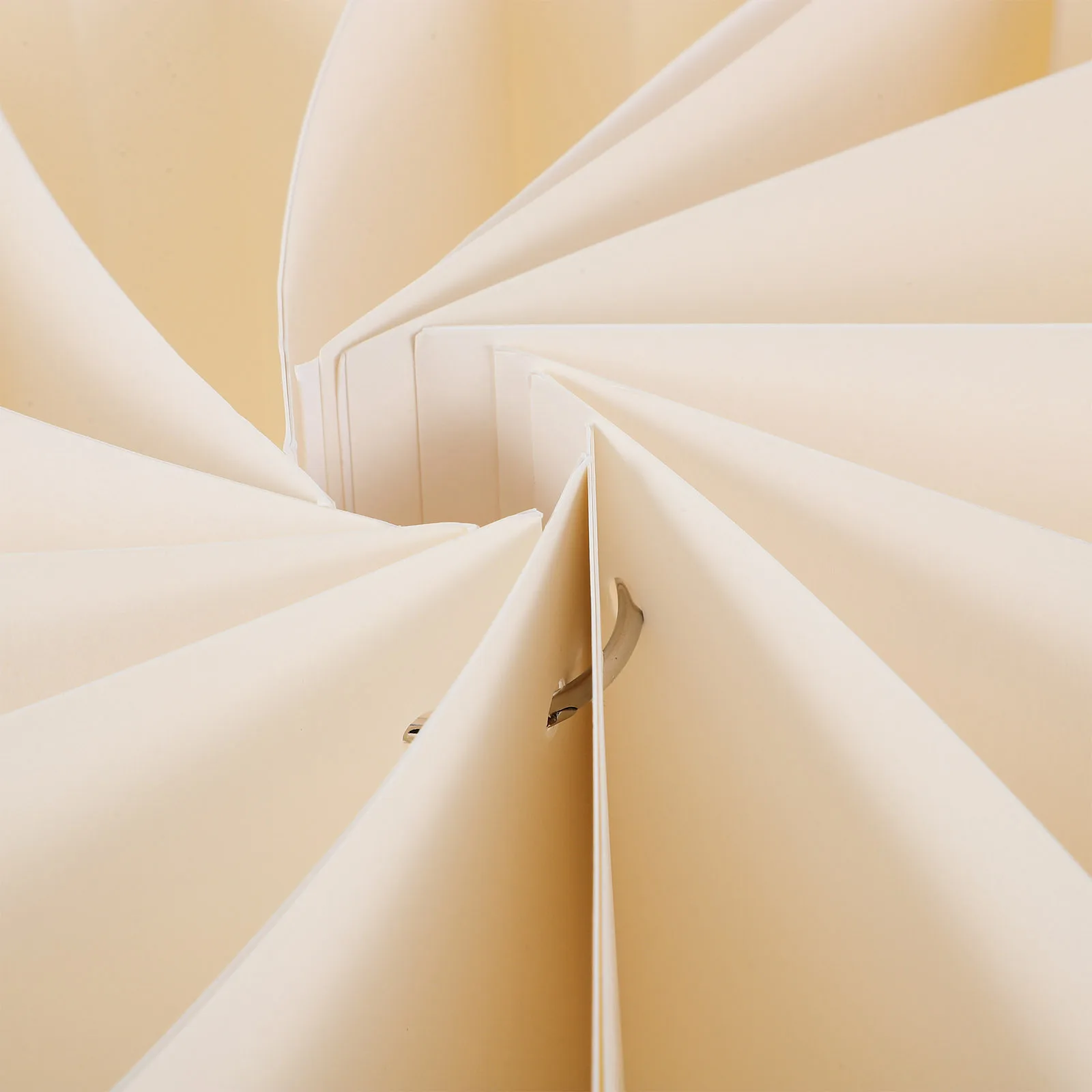 

Foldable Paper Roman Pillar Party Decoration Stand Cake Display Pedestal Freestanding Decor for Wedding Birthday Event Balcony