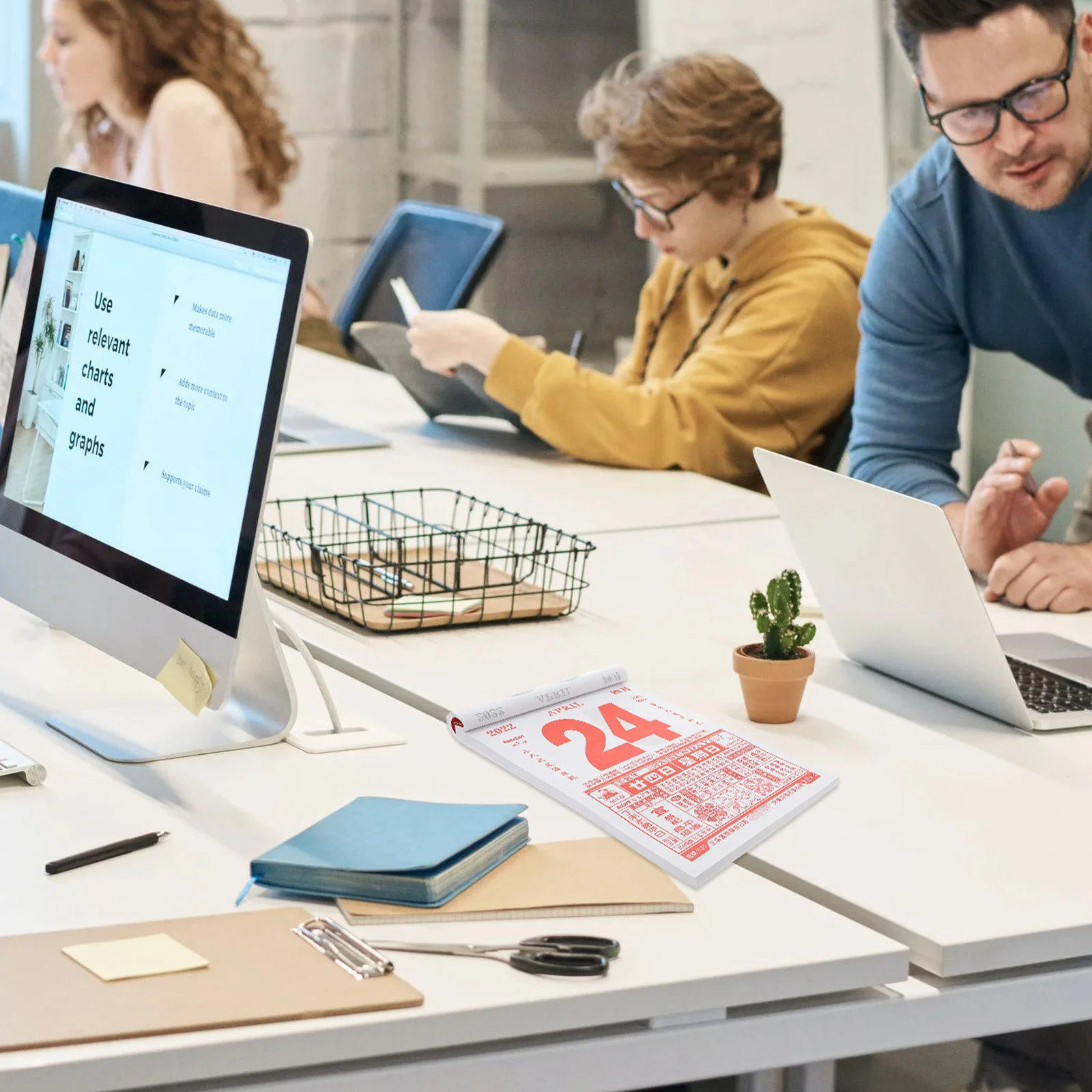 

1Pcs Hand Tear Shredded 2022 Chinese Daily Wall Calendar Year of The Tiger Planner Perfect for Home Office Use