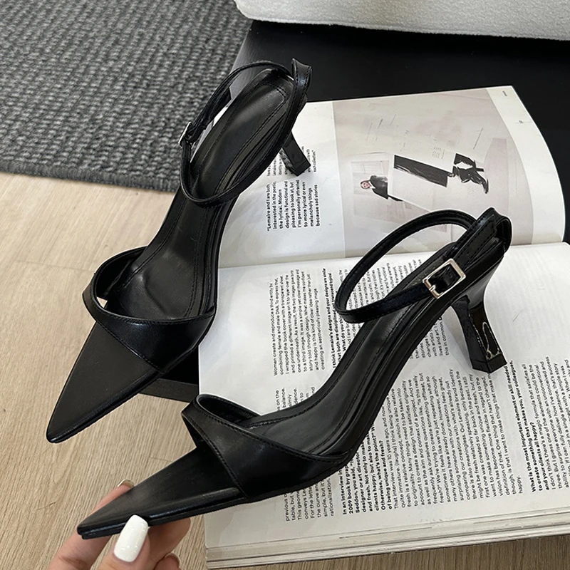 Liyke Fashion Black White Sandals For Women 2024 Summer Gladiator Pointed Toe Low Thin Heels Female Shoes Casual Roma Sandalias