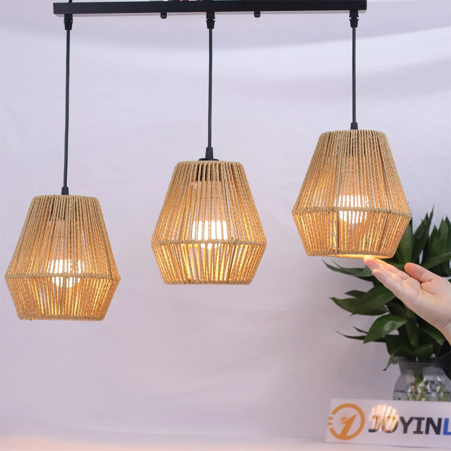 

JOYINLED 18cm Mini Hemp Rope Woven Ceiling Light Kitchen Island 3 Dome Hand Woven Boho Rattan Chandelier Farmhouse Pendant Lamp