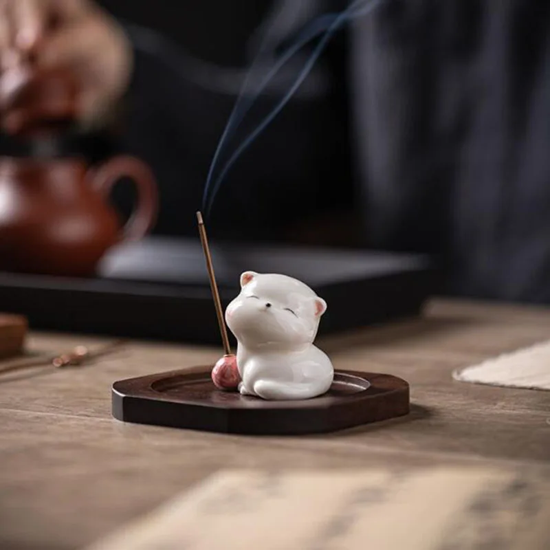 Creative Porcelain Cute Cat Sandalwood Stick Incense Holder Aromatherapy Burner Fragrance Censer Tea Ceremony Indoor Home Decor