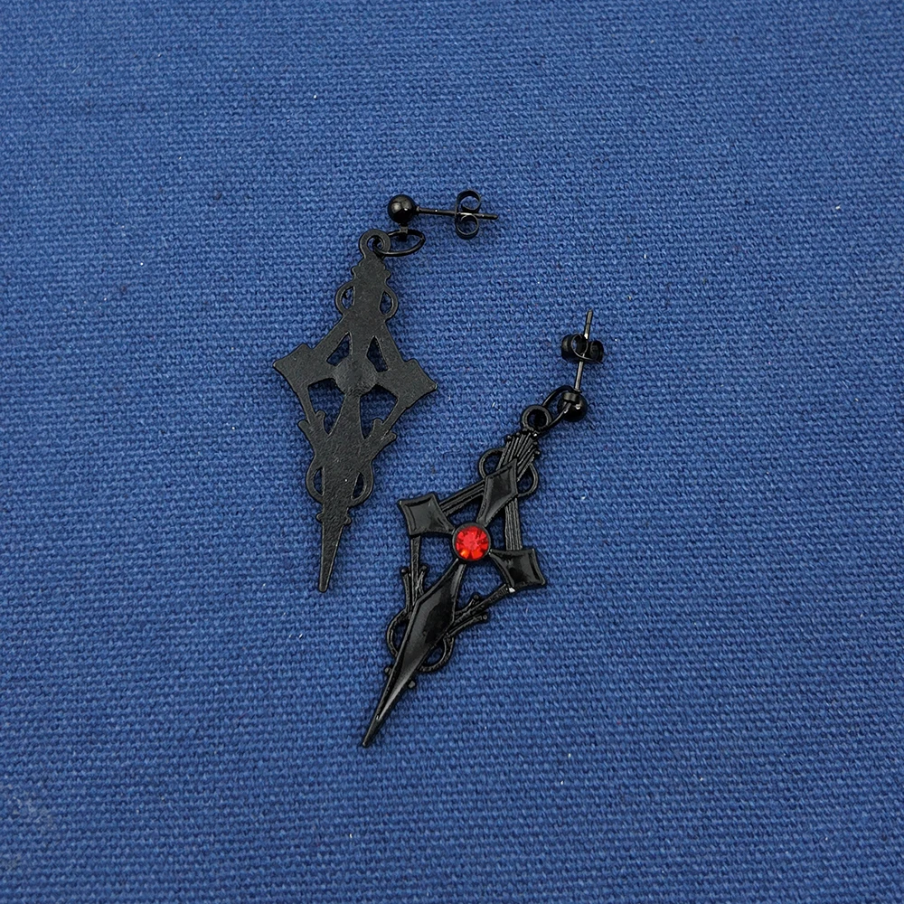 ‌Identity V psychologist Everlasting Dream Vintage Gothic Vampire Witch Black Rose Earrings for Women Cos Accessories