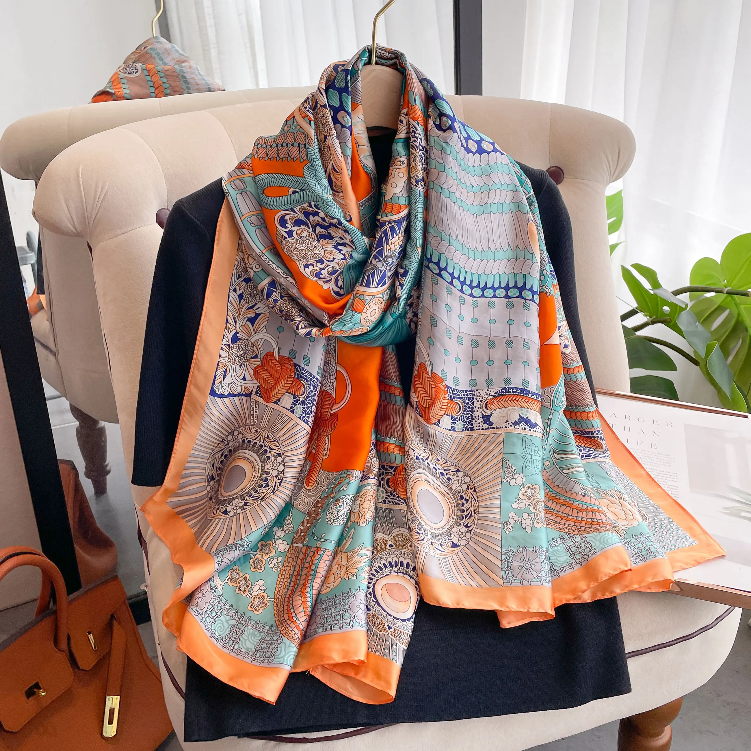 2024 Style 180*90CM Fashion Dustproof Big Bandanna Popular Satin Finish Silk Shawls Scarves Luxury Print Sunscreen Beach Towel