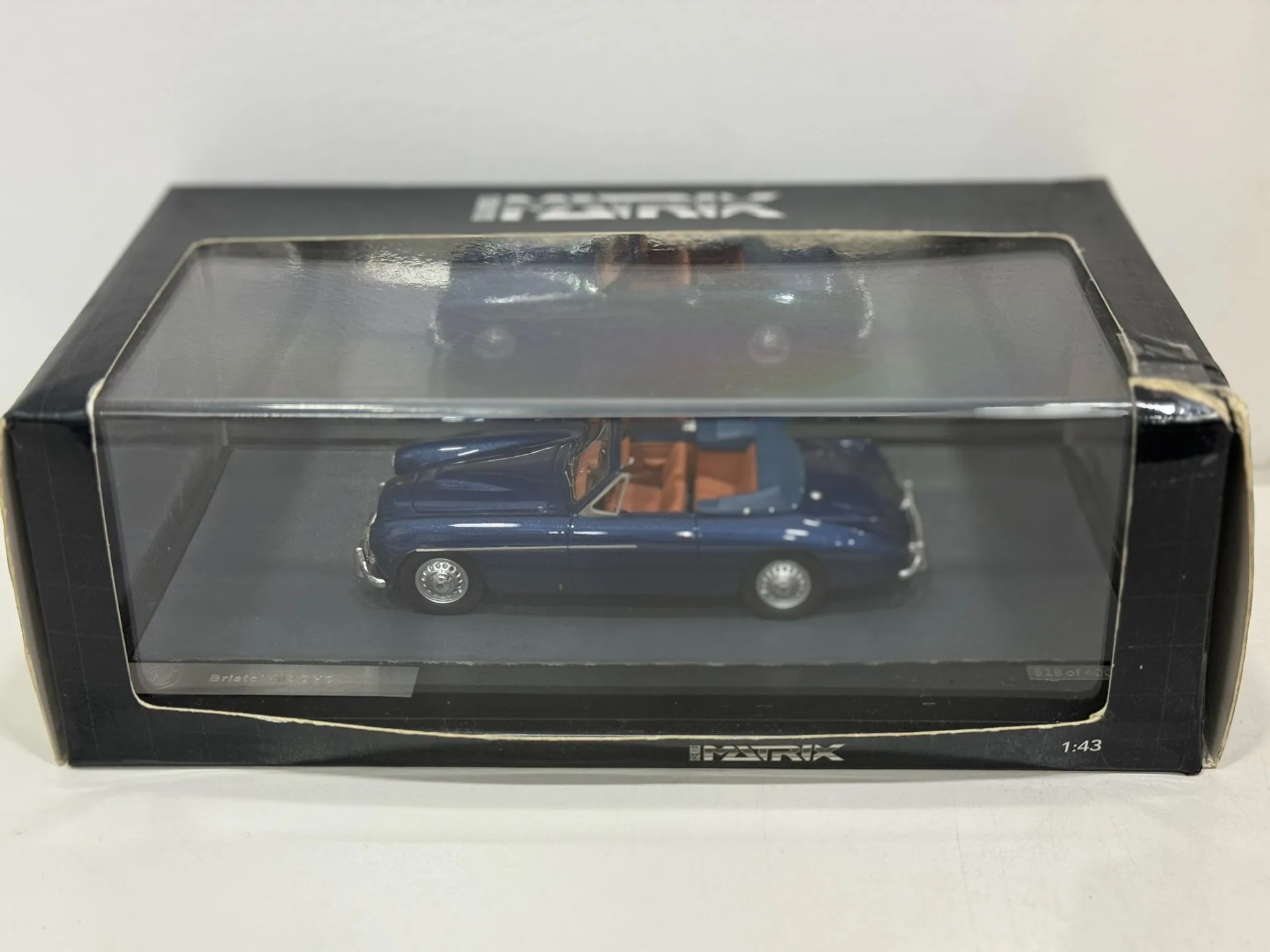

Box Damage Diecast Matrix 1/43 Scale Bristol 405 DHC Abbot Car Model Collectible Toy Gift Souvenir Display Ornament