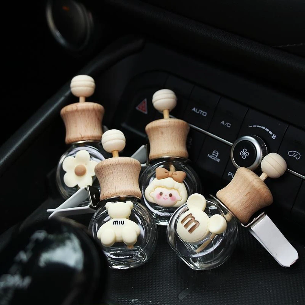 

Car Fragrance Empty Glass Bottle Cute Car Air Freshener Bottle Perfume Clip Air Vent Outlet Aromatherapy Essential Oils Diffuser