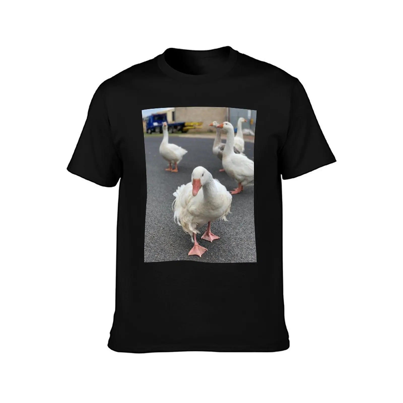 Goose Chasers T-Shirt Summer Casual Cotton Tee Oversized Streetwear Tops Vintage Graphic Print Loose Fit Short Sleeve