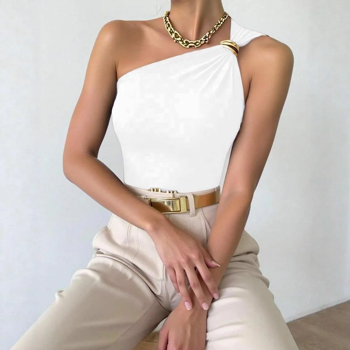 T shirt women 2026 Spring/Summer New elegant sleeveless single-shoulder metal ring design solid color slim vest tshirt clothing
