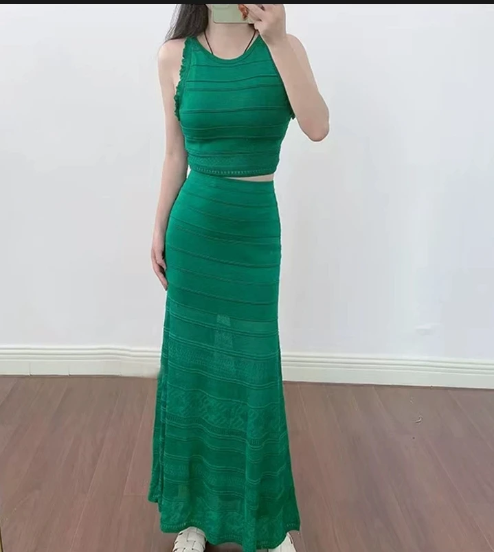 

Women's green elegant two-piece suit stylish vest or midi skirt