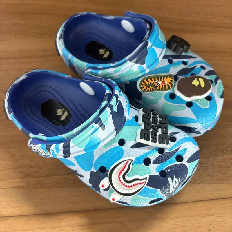 

2025 New Summer Camouflage Cave Shoes Children's Sandals Outdoor Beach Slippers Indoor Non-Slip and Breathable Birthday Gifts