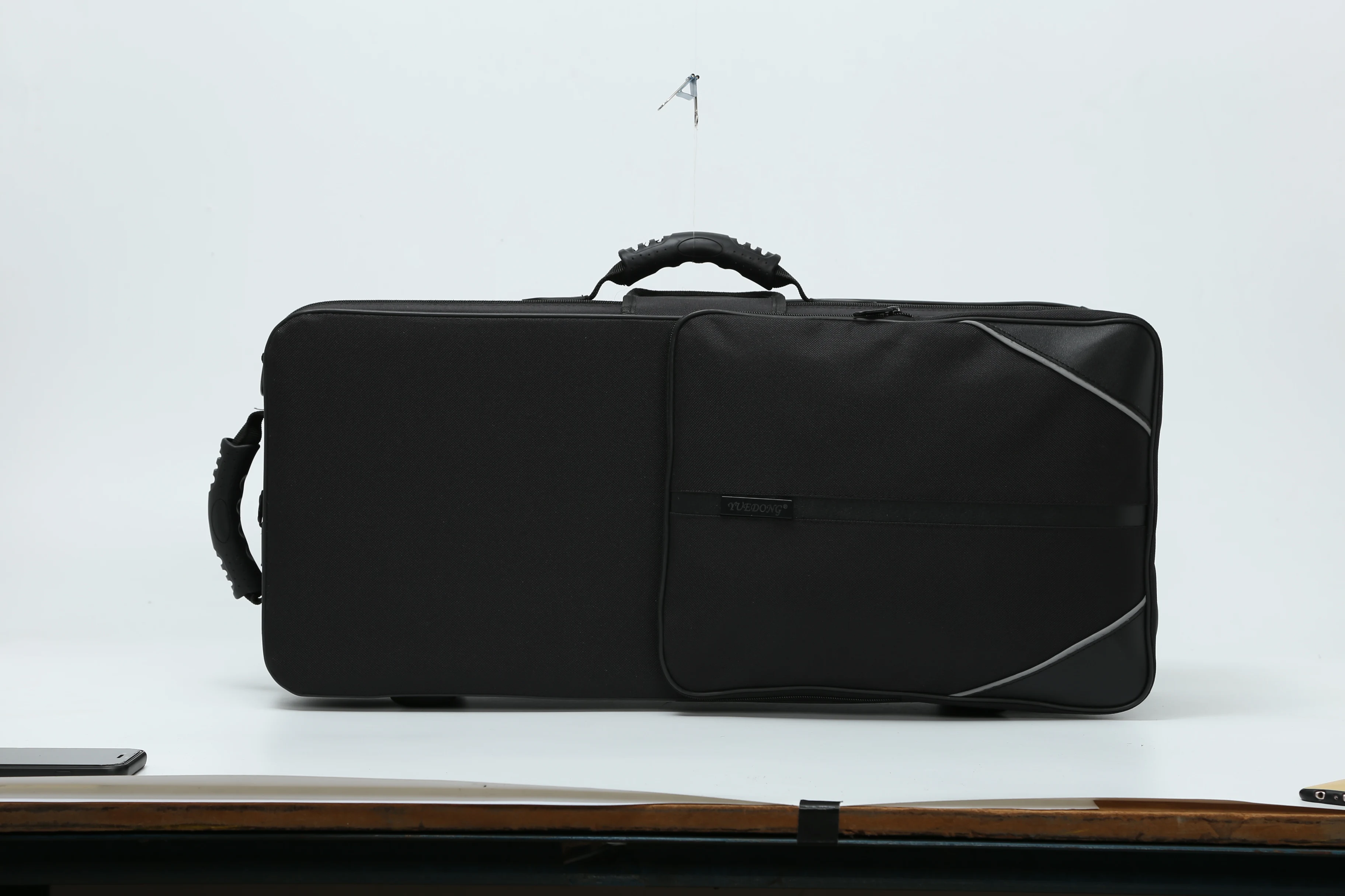 Mid tone saxophone luggage portable waterproof and anti drop saxophone box backpack hard shell lightweight and portable