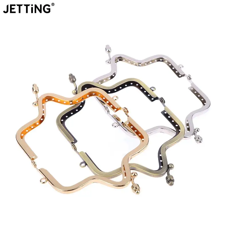 

1Pc Vintage Pattern Metal Purse Frame Kiss Clasp Purse Clasp Frame Bag Kiss Clasp Lock Frame Buckle Bag Hardware Accessories