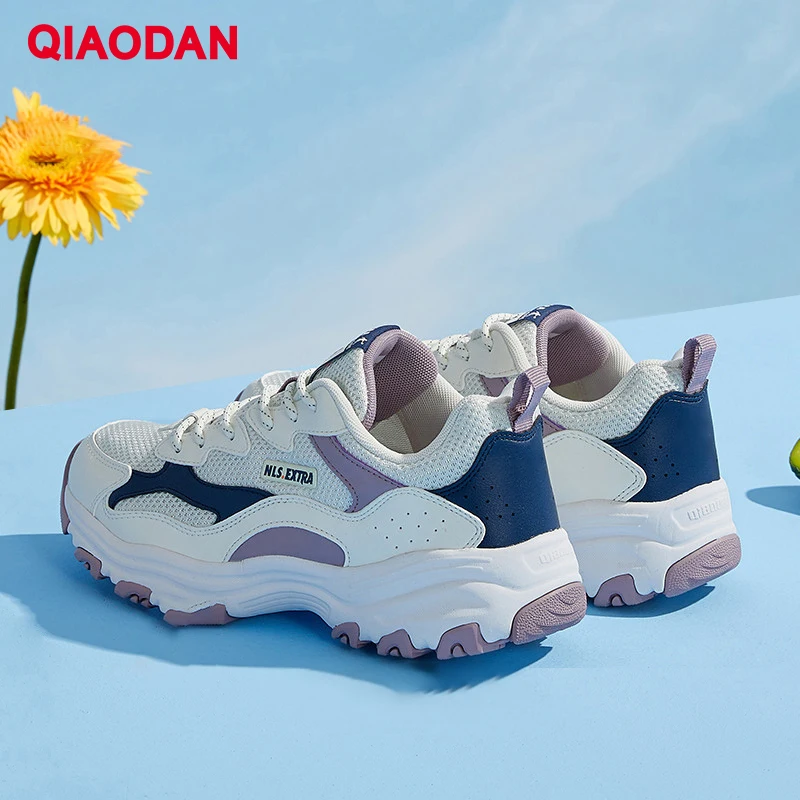 QIAODAN Leisure Shoes Women 2023 Fashion Sports Shoes Elegant Comfortable Breathable Female Sneakers XM4690325 On Sale