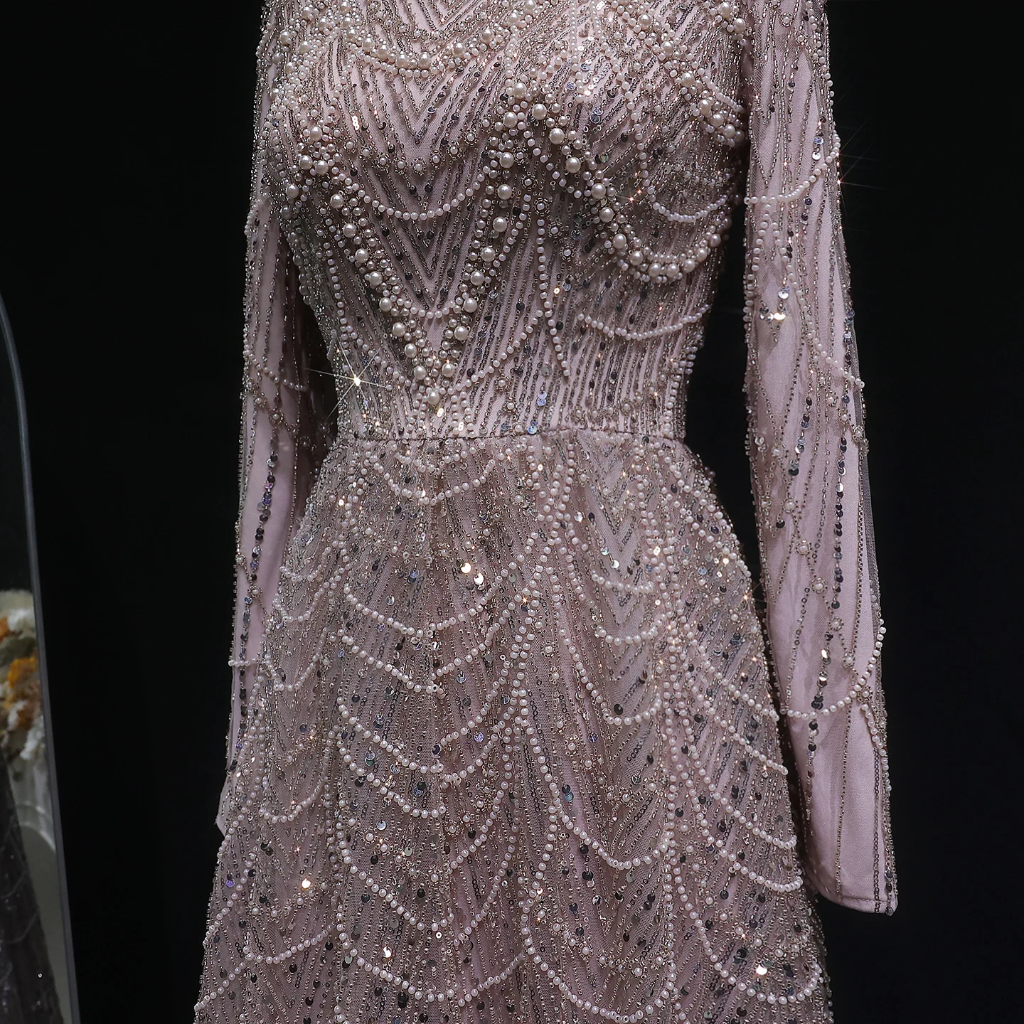 Sharon Said Luxuriöses Dubai-Abendkleid mit grünen Perlen und langen Ärmeln, Saudi-Arabisches Damen-Hochzeitskleid, formelle Partykleider SS625, maßgeschneidert – Detail 25