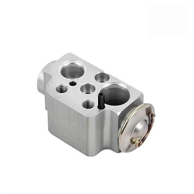 Air conditioning expansion valve 95557231904, 7L0820679D Suitable for Audi Q7 and Porsche Cayenne