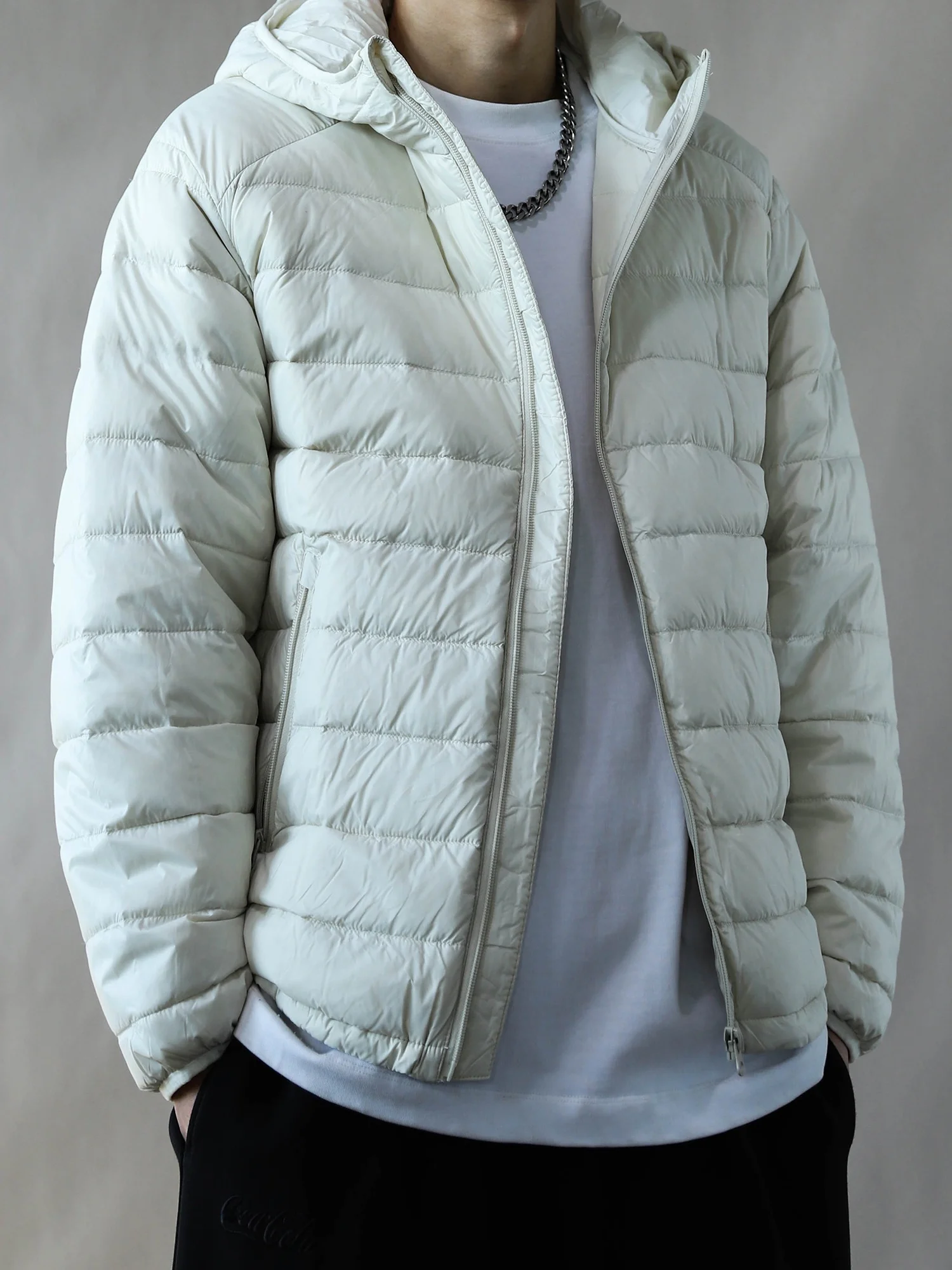 

Retro Sle Hooded Men's down Jaet Lightweight Loose Fit Warm Du Feather 2025 Winter New Arrival Beige Ci Casual