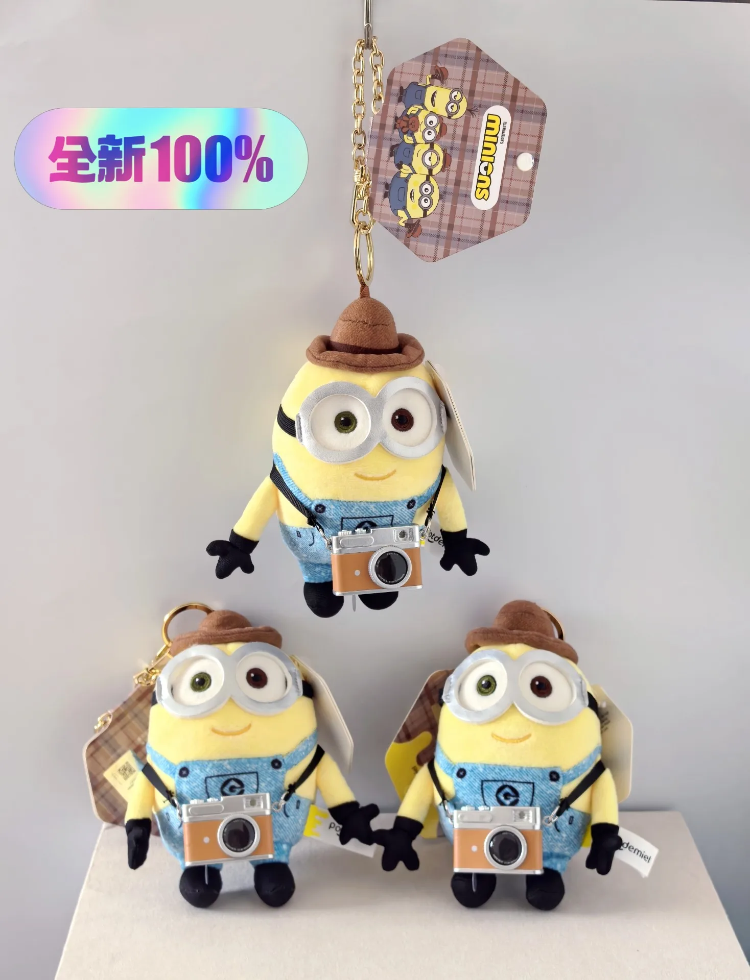 

Minions Perfect Photographer Bob Charm - Adorable Cartoon Camera Bag Pendant/Cute Keychain