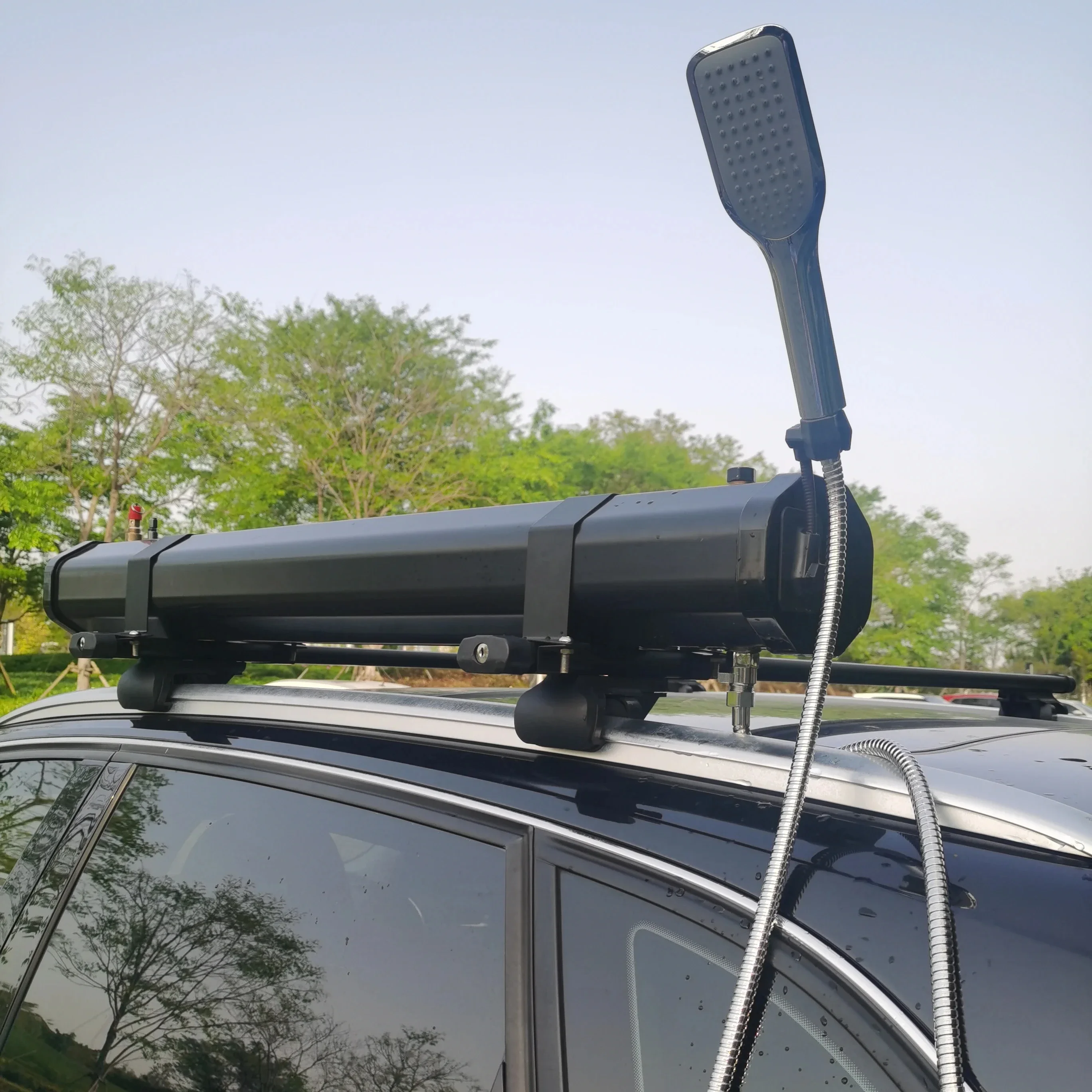 

18L car roof water tank out camping shower PVC economical car solar shower road shower