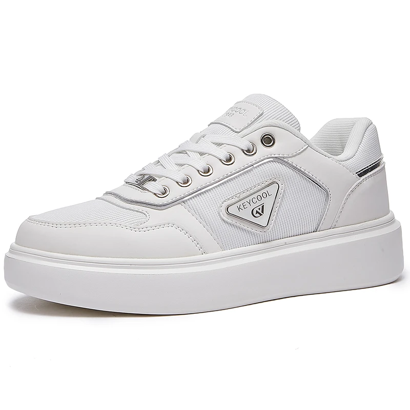 Men's sports shoes, casual sneakers, comfortable and simple new style, 2026