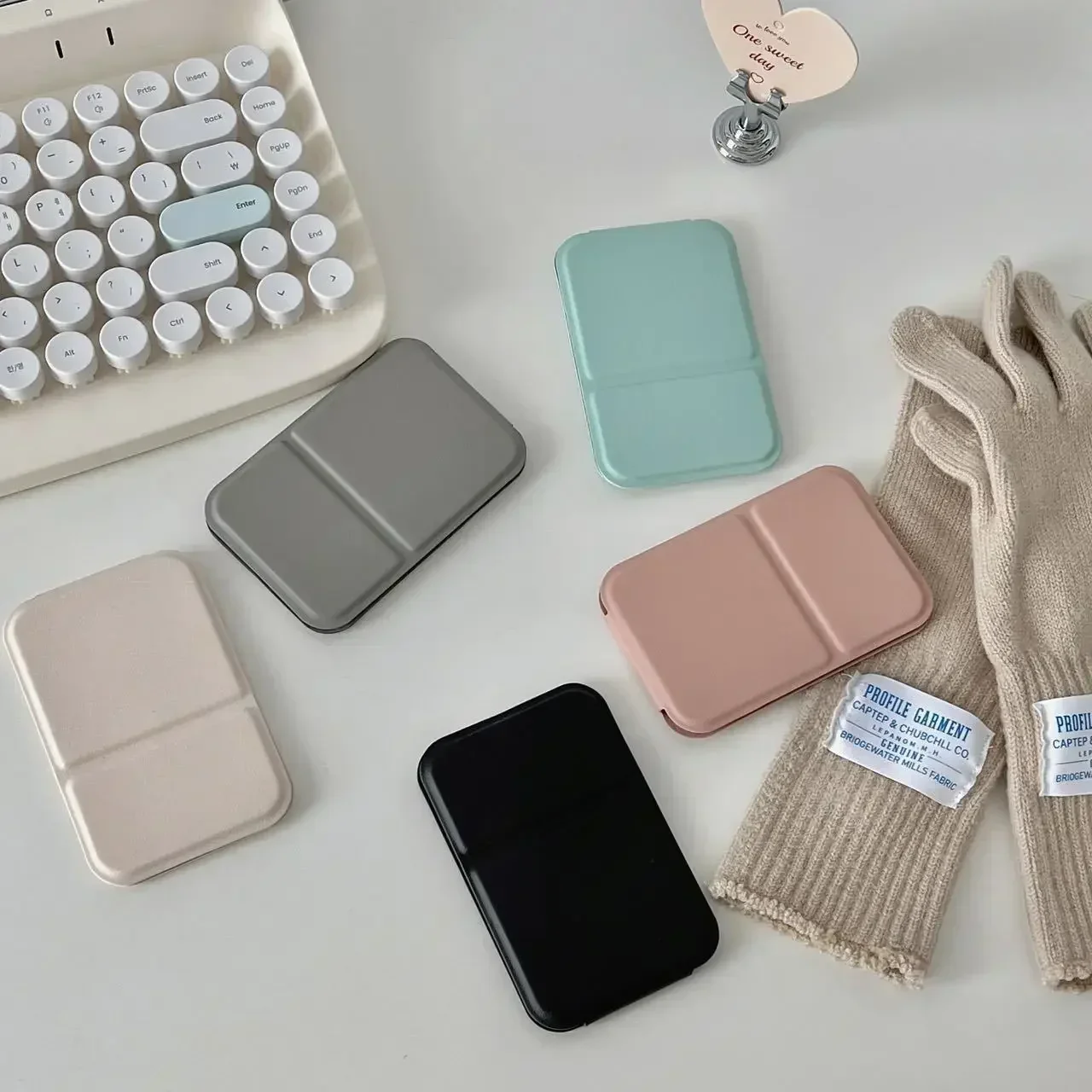 -Desktop Makeup Mirror Solid Color PU Leather Simple Portable Handheld Makeup Mirror Foldable Student Compact Cute Pocket Mirror