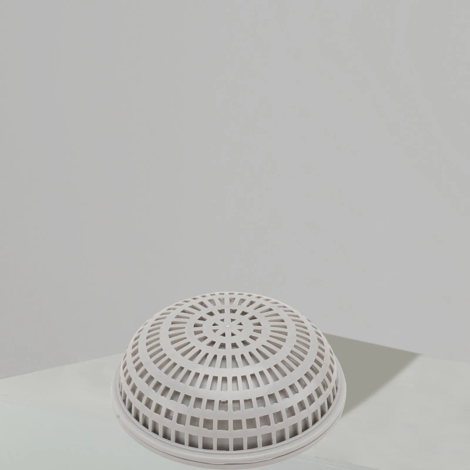 

2pcs Moss Breeding Box Aquarium Plastic Water Grass Container Permeable Holes Natural Fish Tank Landscape Decor Aquatic Plant