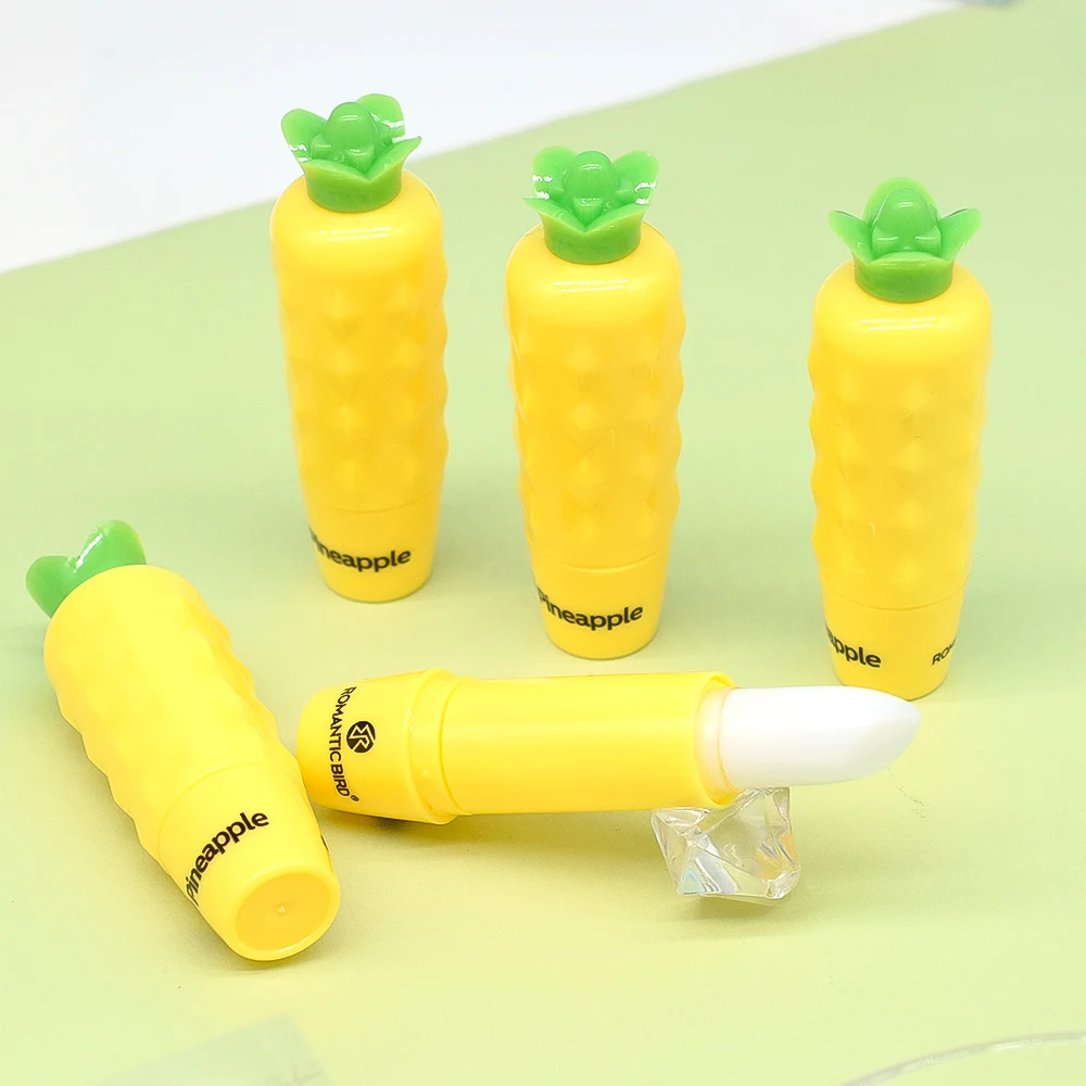 24Pcs Cute Pineapple Design Lip Balm Fruit Flavored Clear Moisturizing Lip Balm Set Kids Girls Lips Care Party Gifts Wholesale