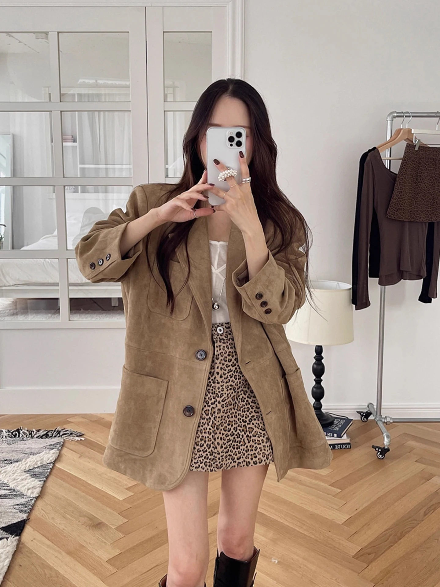 

Gagarich Korean Chic Autumn French Luxury Loose Casual Double Pocket Long Sleeved Solid Color Suede Suit Jacket Women