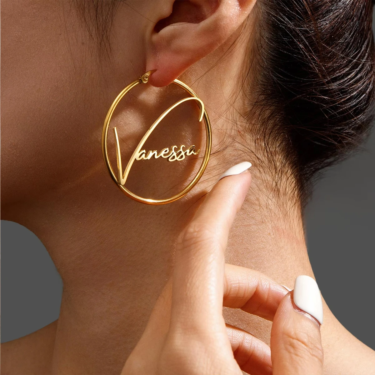 

Custom Name Earring For Women Personalized Circle Hoop Earrings Stainless Steel Jewelry Wedding Exaggerated Accessories 30MM