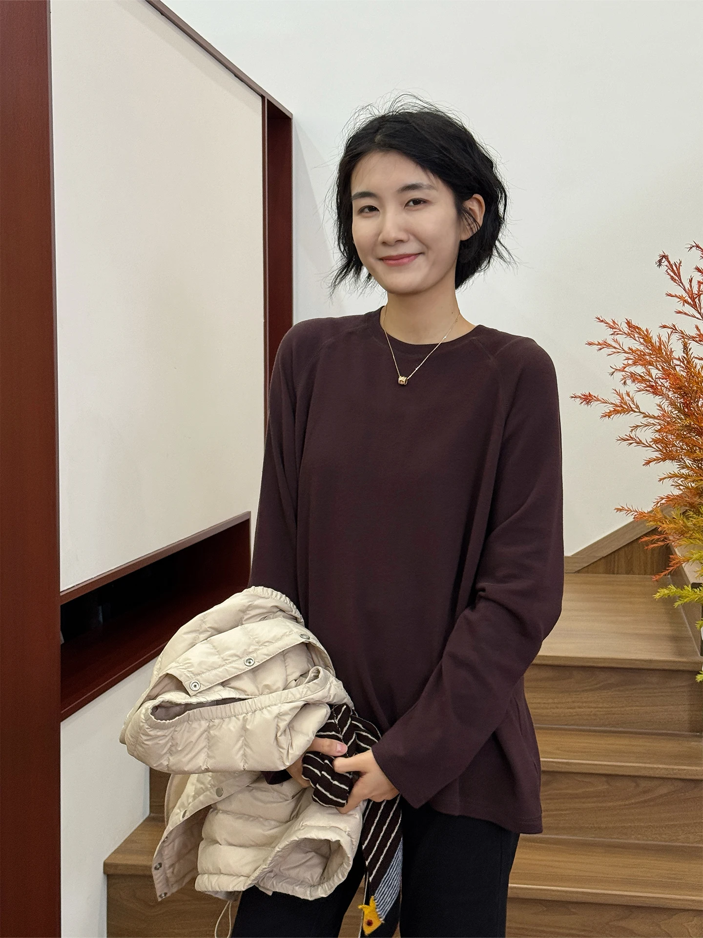 

Женская базовая футболка Langqing из шерсти и модала с длинным рукавом, новинка ранней весны 2026, свободного кроя, для ношения под одеждой, простая, из хлопка.