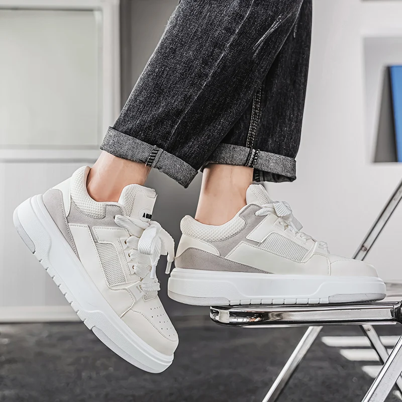 Рисунок 4 - Дышащие спортивные легкие мужские кроссовки