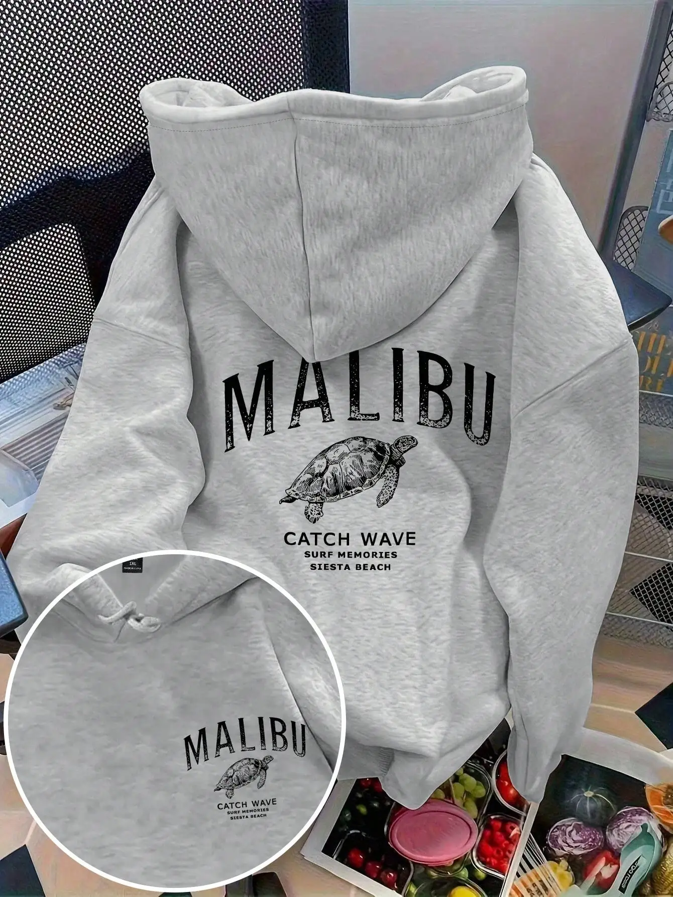

Oversized Hoodie with Sea Turtle & Coastal Graphic Print, Loose Fit Fall Winter Sweatshirt