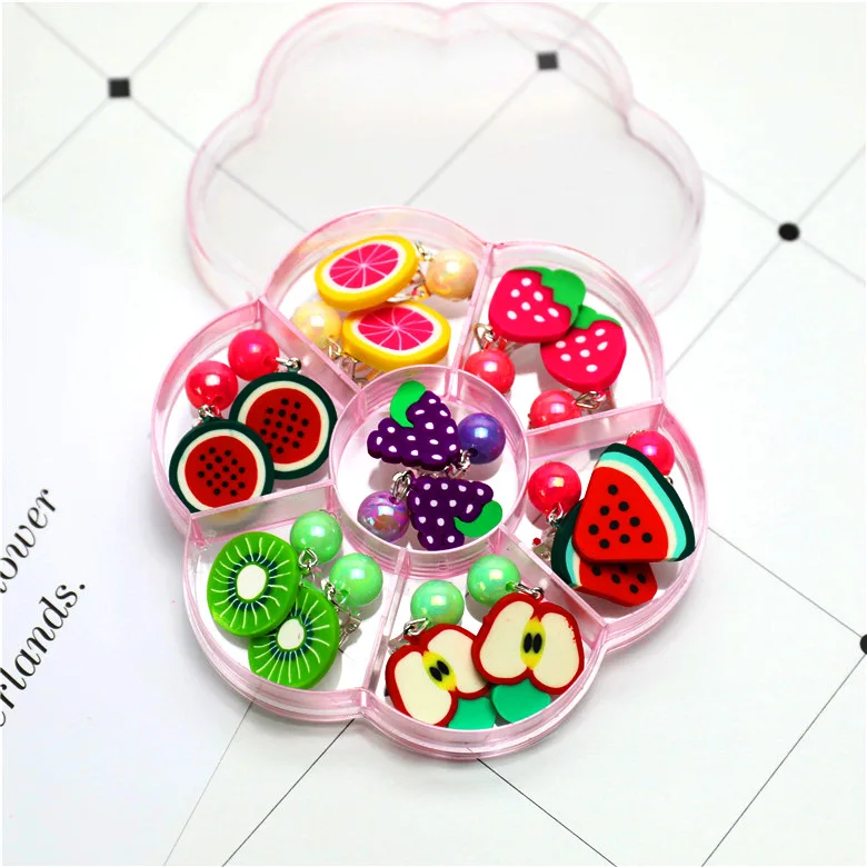 

Girls' Fake Fruits Ear Clips Soft Pottery Fruit Earrings Fringed Earrings Storage Box 7 Pairs of Boxed Princess Birthday Jewelry