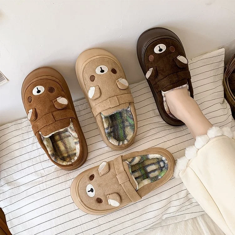 شبشب منزل الدب القطيفة اللطيفة من Rilakkumaed للرجال والنساء، جزء سفلي ناعم مضاد للانزلاق، أحذية قطنية للاستخدام الداخلي والخارجي، غرفة نوم شتوية دافئة