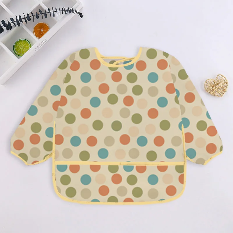 مريلة بأكمام طويلة للأطفال بتصميم كرتوني ملون لطيف ومريلة مقاومة للماء للأطفال من عمر 0 إلى 3 سنوات