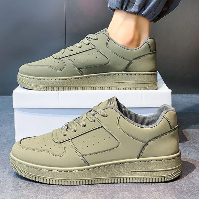 

Весенне-осенняя массивная дышащая спортивная повседневная обувь для мужчин. Тенденции легкой мужской обуви 2025 года. Распродажа. Роскошные кроссовки по акции.