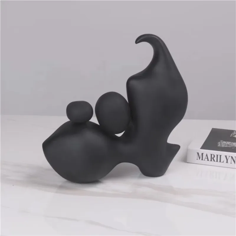 

Creative Simple Design Desktop Black Room Decoration Item Luxury Resin Home Decor