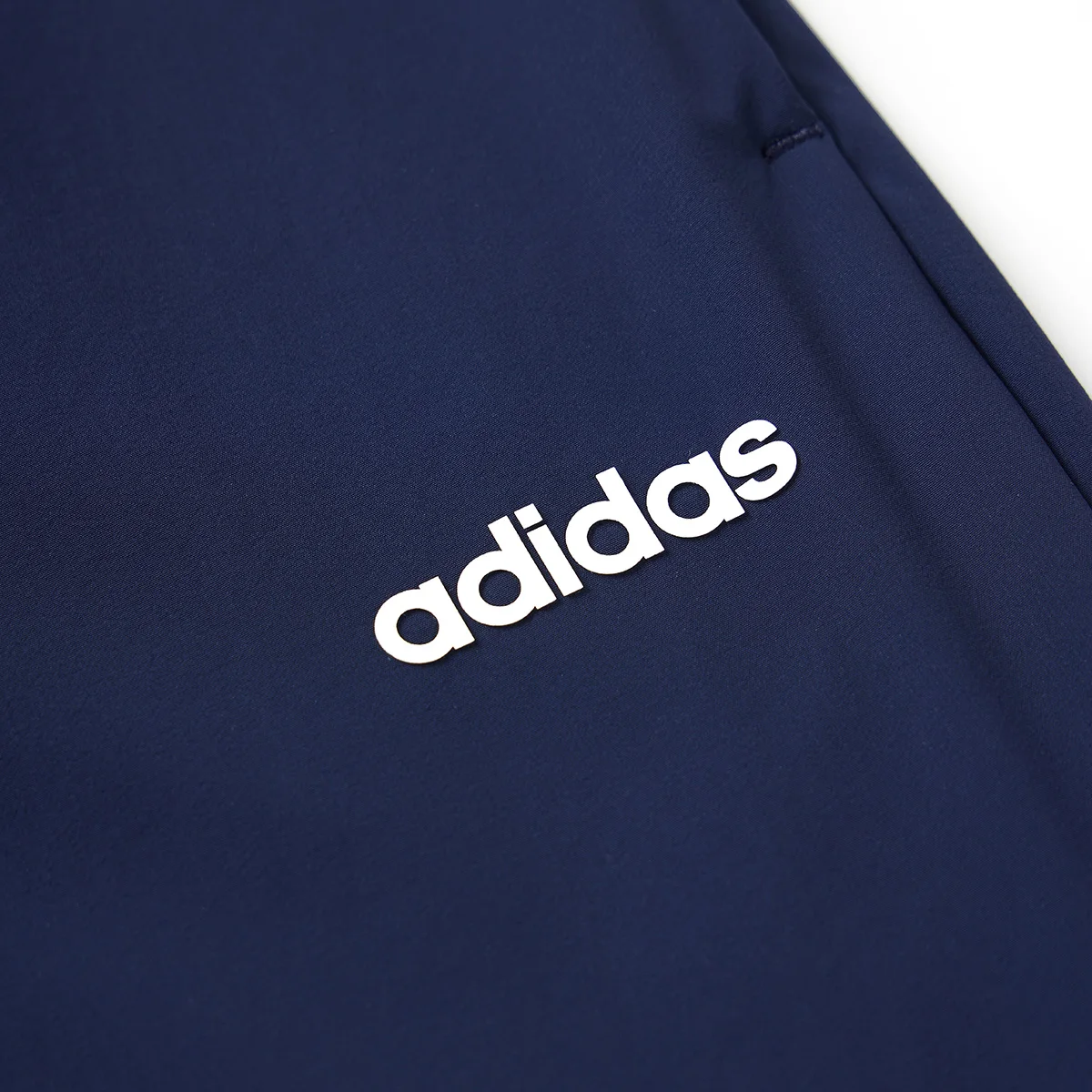 Adidas Classic Casual Sports Trousers, Lightweight and Flexible, Suitable for Various Outdoor Activities