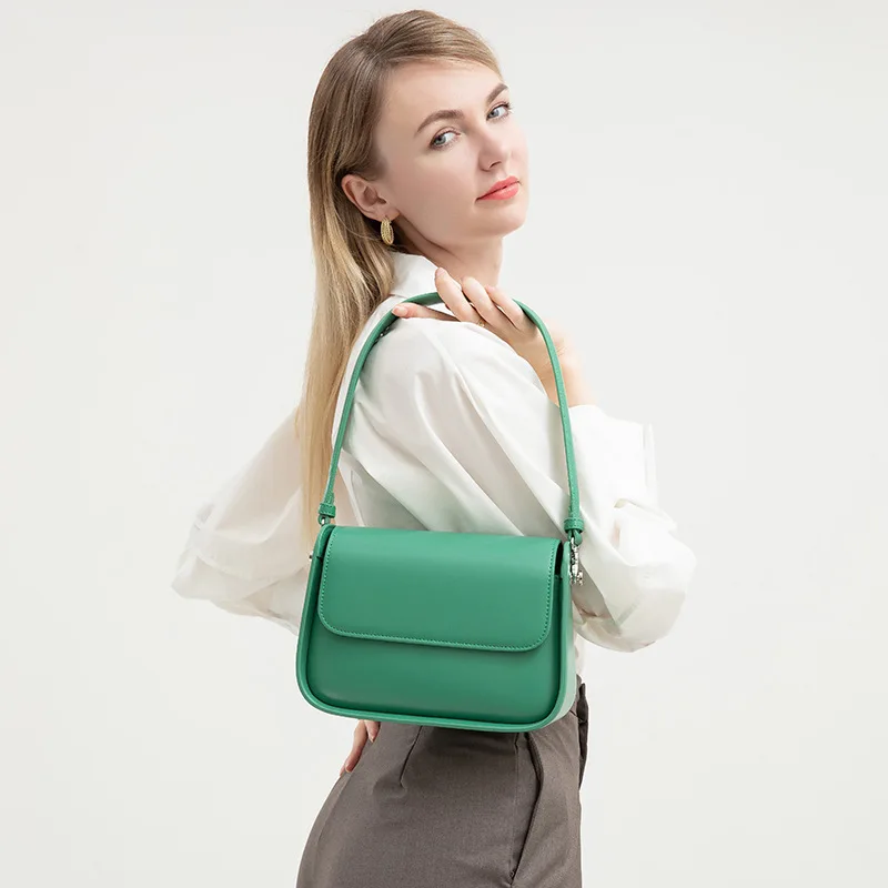 

New retro saddle bag, small square bag, versatile for women, high-end leather handbag, crossbody bag