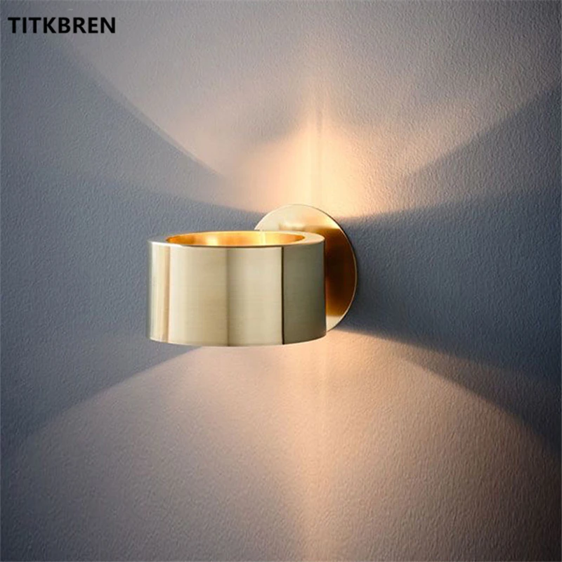 

Modern Simple Wall Lamp Gold Metal Wall Decor Sconce for Home Bedroom Indoor Lighting Bathroom Vanity Light Fixture Mirror Light