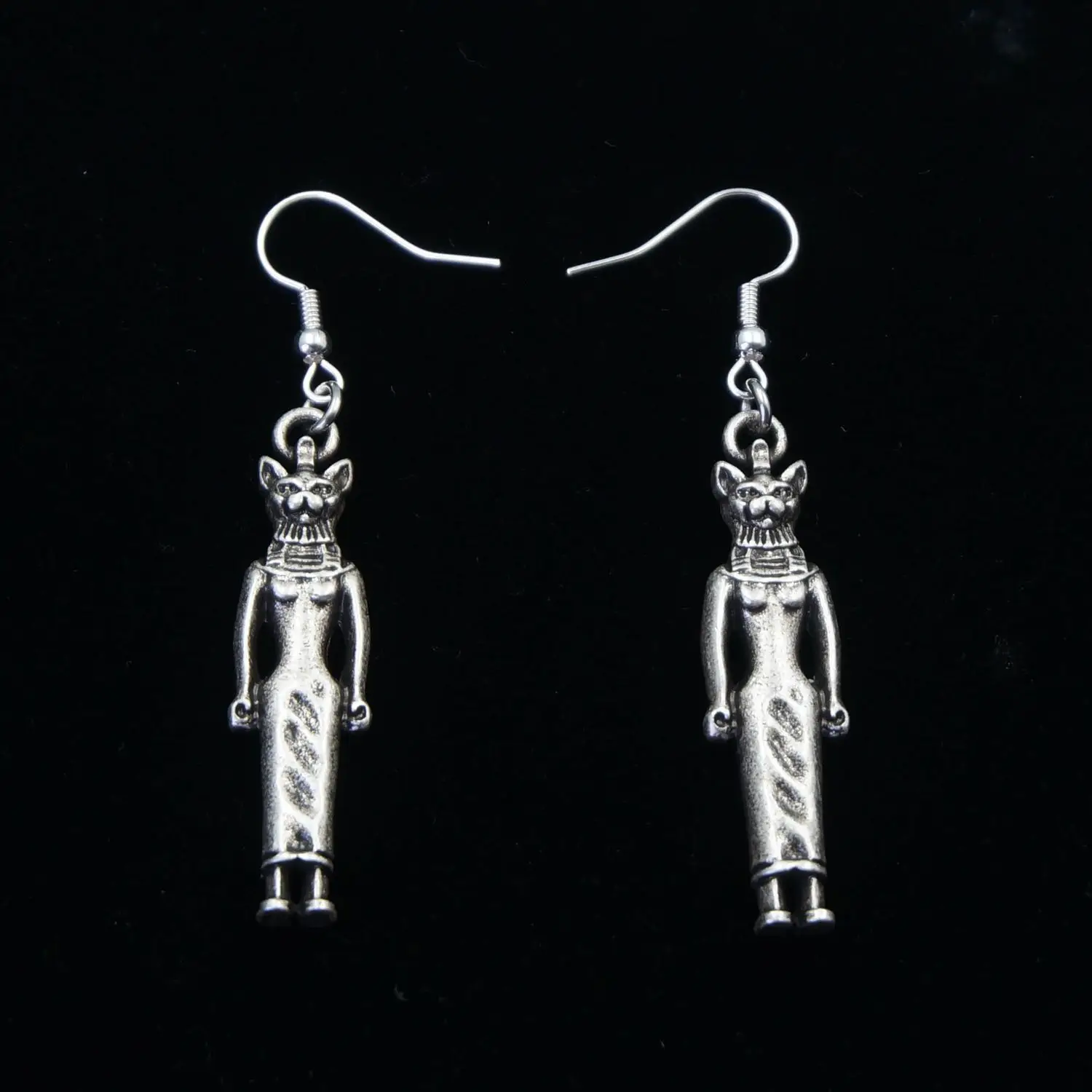 ancient Egyptian god Bastet Pewter cat earring