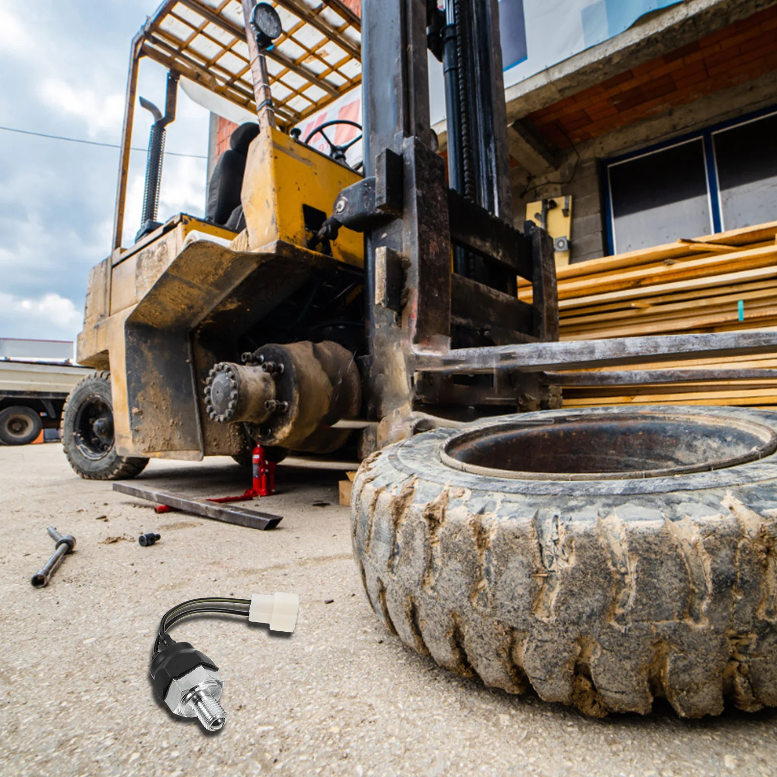 

Forklift Gear Switch Iron Construction Zero Gear Switch Replacement Reverse Light Function for Forklift Parts and Accessories