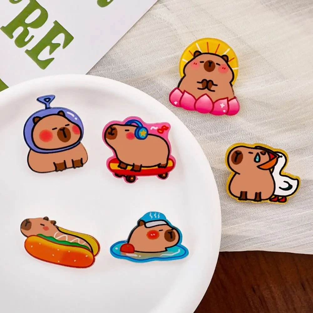 Cartoon Breastpin Acrylic Capybara Pin Cute Kapibara Hot Dog Capybara Brooch Animal Creative Lotus Capibara Badge Backpack Decor