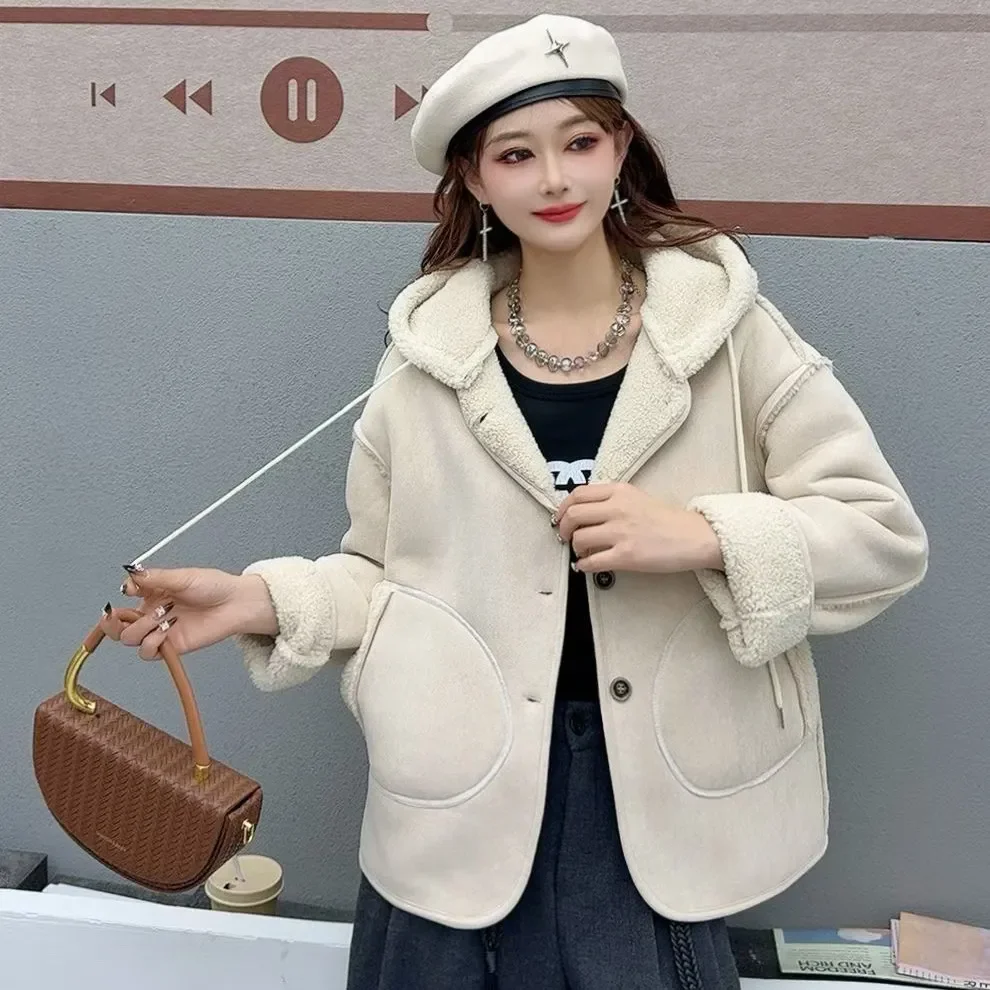 Hooded Lamb Wool Coats Women Fashion Faux Fur Jacket Korean Fluffy Short Outerwears Winter Streetwear Fleece Warm Coat